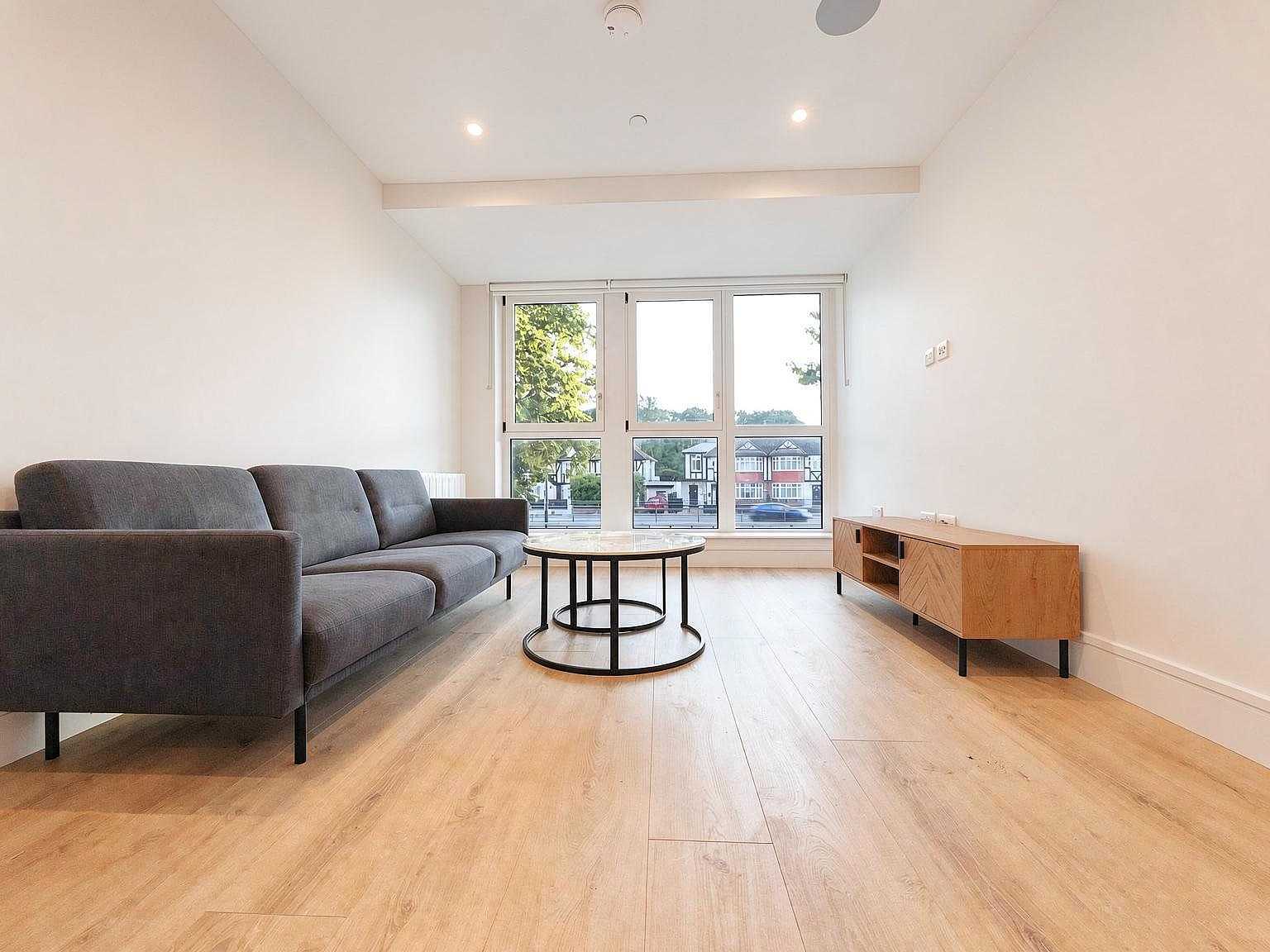 Flat 26, Coombe Hill House, Beverley Way - apartment 1