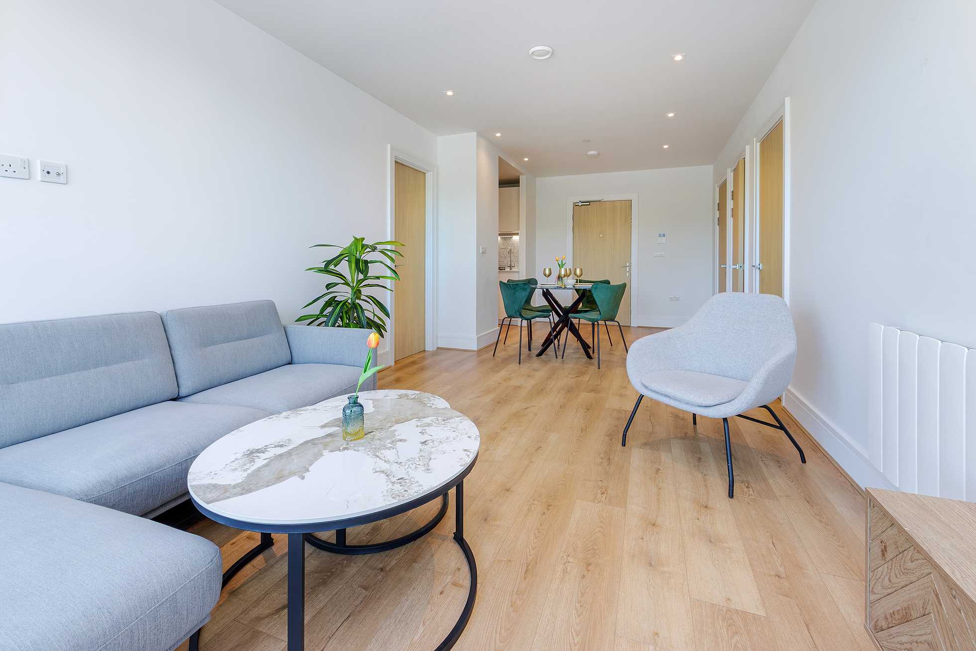Flat 71, Coombe Hill House, Beverley Way - apartment 1