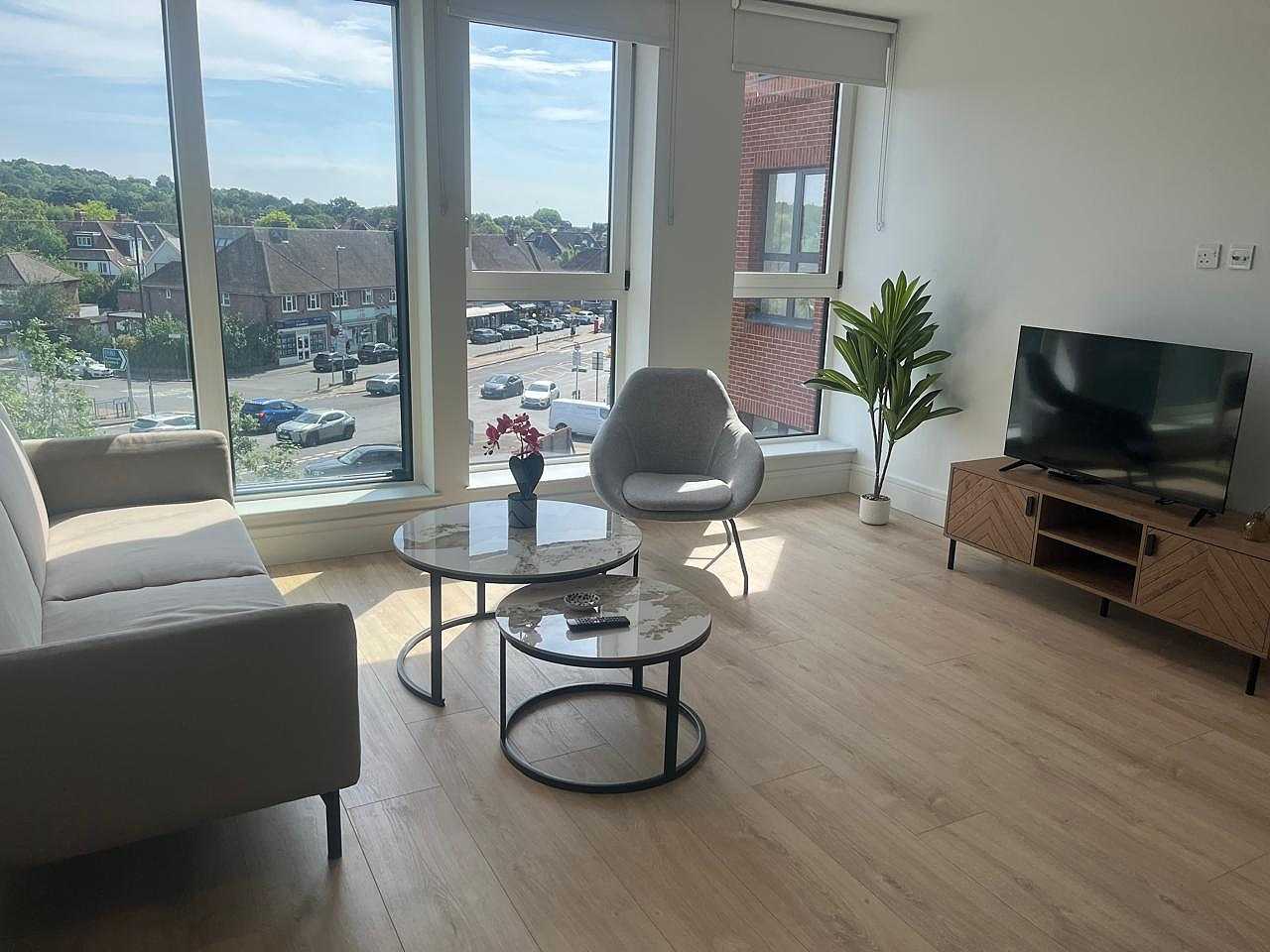 Flat 80, Coombe Hill House, Beverley Way - apartment 1